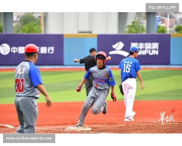 全国青少年棒球公开赛总决赛通过多平台直播引发关注