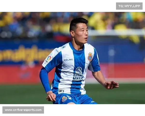 “嘉冠联赛浙大海宁球场启用，草皮质量获球员好评”